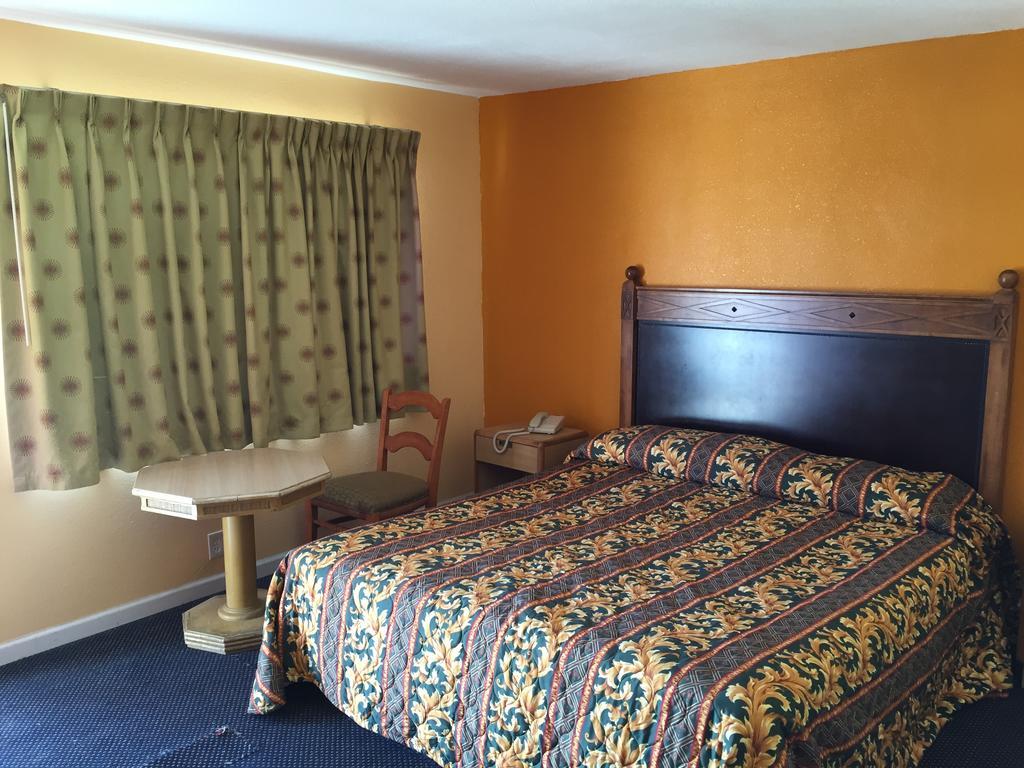 Western Sands Motel 인디오 외부 사진