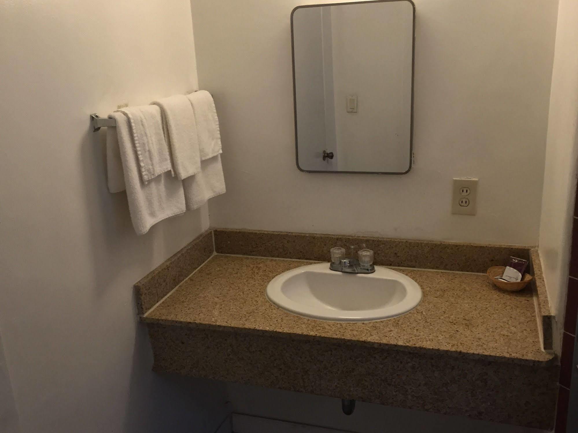 Western Sands Motel 인디오 외부 사진